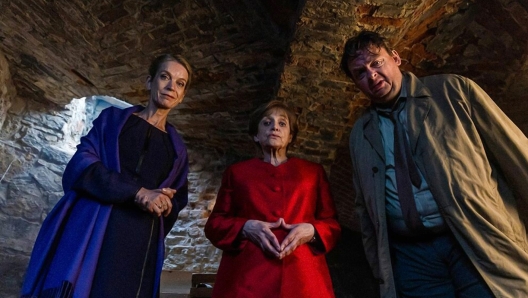 Miss Merkel - Morte al castello tv movie