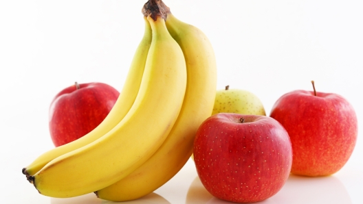 Frutti preferiti dagli italiani mele e banane