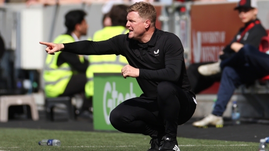 BRENTFORD, ENGLAND - MAY 19: Eddie Howe, Manager of Newcastle United, gestures during the Premier League match between Brentford FC and Newcastle United at Brentford Community Stadium on May 19, 2024 in Brentford, England. (Photo by Eddie Keogh/Getty Images)