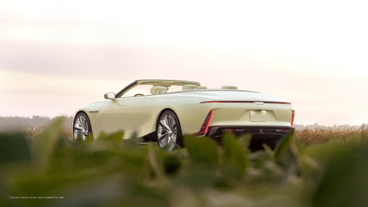 Rear 3/4 view of Cadillac SOLLEI in Manila Cream