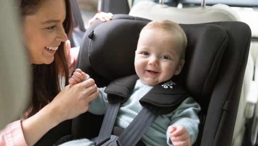 Sicurezza in auto: come installare correttamente il seggiolino per bambini