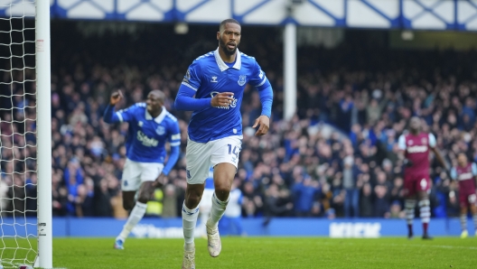 Everton's Beto celebrates scoring his side's opening goal during the English Premier League soccer match between Everton and West Ham at the Goodison Park stadium in Liverpool, England, Saturday, March 2, 2024. (AP Photo/Jon Super)