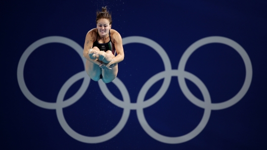 PARIS, FRANCE - AUGUST 09: Chiara Pellacani of Team Italy competes in the Women's 3m Springboard Final on day fourteen of the Olympic Games Paris 2024 at Aquatics Centre on August 09, 2024 in Paris, France. (Photo by Adam Pretty/Getty Images)