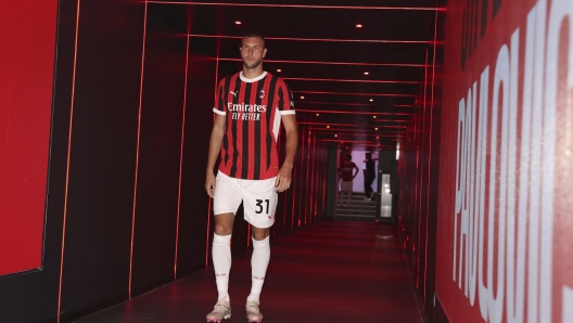 MILAN, ITALY - AUGUST 13: Strahinja Pavlovic of AC Milan looks on prior to the Trofeo Berlusconi match between AC Milan and Monza at Stadio Giuseppe Meazza on August 13, 2024 in Milan, Italy.  (Photo by Giuseppe Cottini/AC Milan via Getty Images)