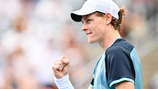 MONTREAL, CANADA - AUGUST 08: Jannik Sinner of Italy celebrates his 6-2, 6-4 victory against Borna Coric of Croatia in the Men's Singles second round match during Day Three of the ATP Masters 1000 National Bank Open at Stade IGA on August 8, 2024 in Montreal, Canada.   Minas Panagiotakis/Getty Images/AFP (Photo by Minas Panagiotakis / GETTY IMAGES NORTH AMERICA / Getty Images via AFP)