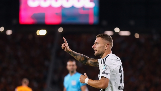 ISTANBUL, TURKEY - AUGUST 3: Ciro Immobile of Besiktas celebrates after scoring his tam's first goal during the Turkish Super League match between Galatasaray and Besiktas at Ataturk Olympic Stadium on August 3, 2024 in Istanbul, Turkey. (Photo by Ahmad Mora/Getty Images)