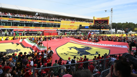 Supporters on the track at the endo of the Italian Formula One Grand Prix at the Autodromo Nazionale in Monza, Italy, 3 september 2023. ANSA/DANIEL DAL ZENNARO