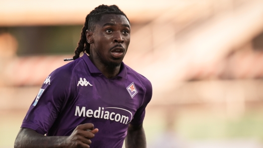 Fiorentina's Moise Kean looks on during the Serie A Enilive 2024/2025 match between Fiorentina and Monza - Serie A Enilive at Artemio Franchi Stadium - Sport, Soccer - Florence, Italy - Sunday September 1, 2024 (Photo by Massimo Paolone/LaPresse)