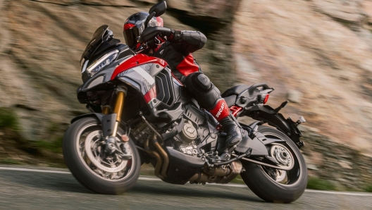 DUCATI_MULTISTRADA_V4_PIKES_PEAK_2025