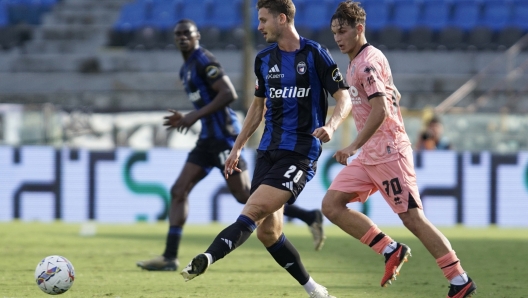 Oliver Abildggard, Pisa, in action during the Italian Cup soccer Match between Pisa vs Cesena at Pisa's Romeo Anconetani Stadium Cetilar Arena, September 25, 2024 Alessandro La Rocca/LaPresse