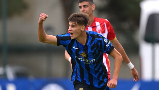 MILAN, ITALY - OCTOBER 01: Luka Topalovic of FC Internazionale U20 celebrates after scoring the first goal of Matteo Lavelli of FC Internazionale U20 during the UEFA Youth League match between FC Internazionale U20 and FK Crvena Zvezda U20 at Konami Youth Development Centre at Interello on October 01, 2024 in Milan, Italy. (Photo by Mattia Pistoia - Inter/Inter via Getty Images)