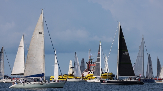 La partenza della Barcolana numero 56, la regata piu' grande del mondo, con 1.757 imbarcazioni iscritte, Trieste, 13 ottobre 2024. // The start of Barcolana number 56, the largest regatta in the world, with 1,757 boats registered, Trieste, Italy, 13 October 2024. ANSA/ GABRIELE COZZOLI