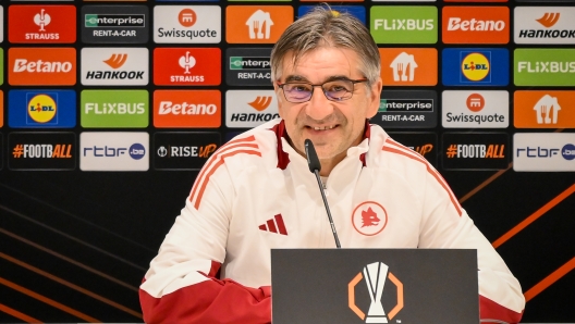 BRUSSELS, BELGIUM - NOVEMBER 06: AS Roma coach Ivan Juric during the UEFA Europa League 2024/25 League Phase MD4 press conference at King Baudouin Stadium on November 06, 2024 in Brussels, Belgium. (Photo by Fabio Rossi/AS Roma via Getty Images)