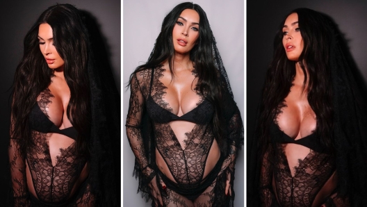 Megan Fox incinta e in lingerie: le foto infiammano Instagram