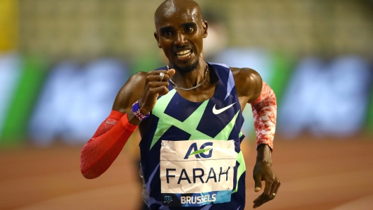 BRUSSELS, BELGIUM - SEPTEMBER 04:  Mo Farah of Great Britain and Northern Irelands competes in the One Hour Race during the Memorial Van Damme Brussels 2020 Diamond League meeting at King Baudouin Stadium on September 04, 2020 in Brussels, Belgium. (Photo by Dean Mouhtaropoulos/Getty Images)