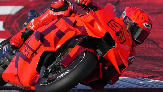 epa11729423 Spanish MotoGP rider Marc Marquez of Ducati team in action during the training session of the Official Barcelona Test for the 2025 season, at Montmelo racetrack in Barcelona, Spain, 19 November 2024.  EPA/Alejandro Garcia