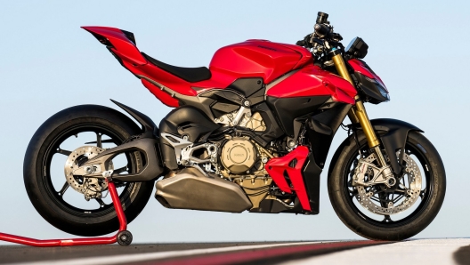 Ducati Streetfighter V4 2025