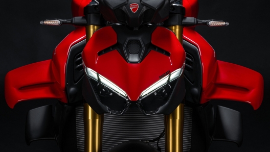 Ducati Streetfighter V4 2025