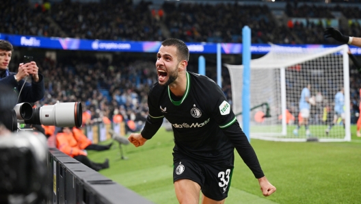 MANCHESTER, ENGLAND - NOVEMBER 26: David Hancko of Feyenoord celebrates scoring his team's third goal during the UEFA Champions League 2024/25 League Phase MD5 match between Manchester City and Feyenoord at City of Manchester Stadium on November 26, 2024 in Manchester, England. (Photo by Michael Regan/Getty Images)