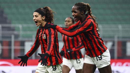 MILAN, ITALY - DECEMBER 08: Nadia Nadim of AC Milan celebrates after scoring the her team's first goal during the Womens Serie A match between AC Milan and  FC Internazionale at Giuseppe Meazza Stadium on December 08, 2024 in Milan, Italy. (Photo by Giuseppe Cottini/AC Milan via Getty Images)