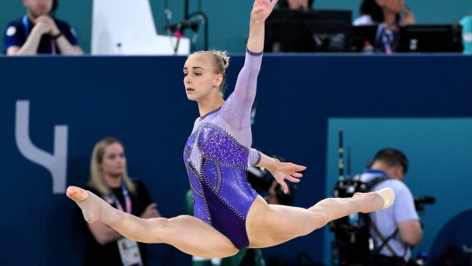 Italy's Alice D'Amato competes in the Women Floor Exercise final of the Artistic Gymnastics competitions in the Paris 2024 Olympic Games, at the Bercy Arena in Paris, France, 05 August 2024. ANSA/ETTORE FERRARI