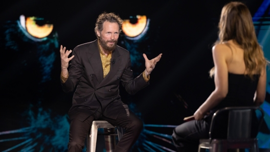 Jovanotti a Belve, flirt Valeria Marini