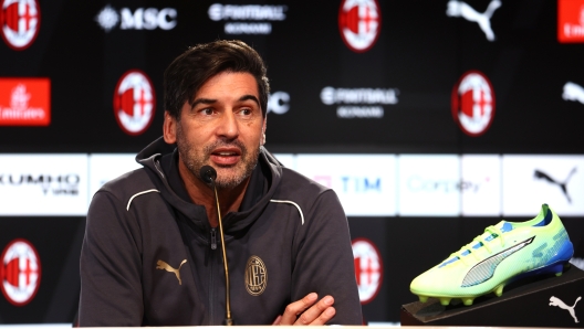 CAIRATE, ITALY - DECEMBER 19: Paulo Fonseca Head coach of AC Milan looks on during an AC Milan Press Conference at Milanello on December 19, 2024 in Cairate, Italy. (Photo by Giuseppe Cottini/AC Milan via Getty Images)