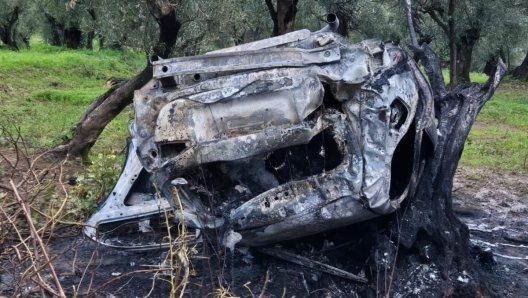 incidente auto cosenza san pietro a maida