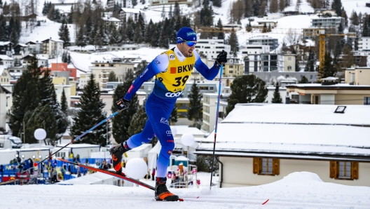 epa11778292 Federico Pellegrino of Italy competes during the men's 20km interval start classic competition at the Davos Nordic FIS Cross Country World Cup, in Davos, Switzerland, 15 December 2024.  EPA/JEAN-CHRISTOPHE BOTT