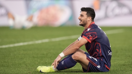 Bologna's Riccardo Orsolini smiles at the end of the Serie A Enilive 2024/2025 match between Bologna and Lecce - Serie A Enilive at Renato Dall?Ara Stadium - Sport, Soccer - Bologna, Italy - Saturday November 2, 2024 (Photo by Massimo Paolone/LaPresse)