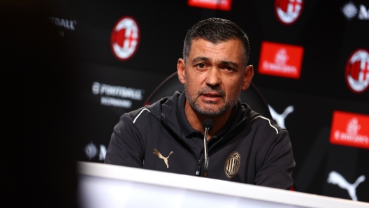 CAIRATE, ITALY - DECEMBER 31: Sergio Conceicao Head coach of AC Milan looks on during an AC Milan Press Conference at Milanello on December 31, 2024 in Cairate, Italy.  (Photo by Giuseppe Cottini/AC Milan via Getty Images)