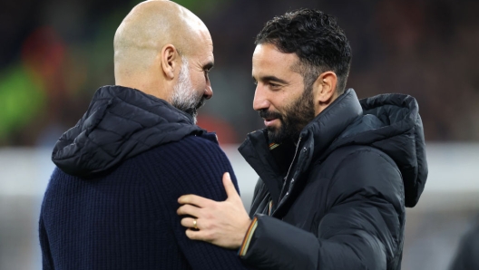Pep Guardiola e Ruben Amorim prima del derby di Manchester.