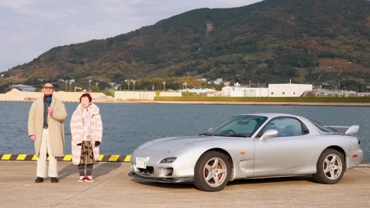 Mazda RX-7 FD panoramica