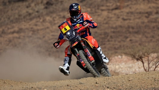 Australia's driver Daniel Sanders rides during the prologue of the 47th Dakar Rally, in Bisha, Saudi Arabia, on January 3, 2025. (Photo by Valery HACHE / AFP)