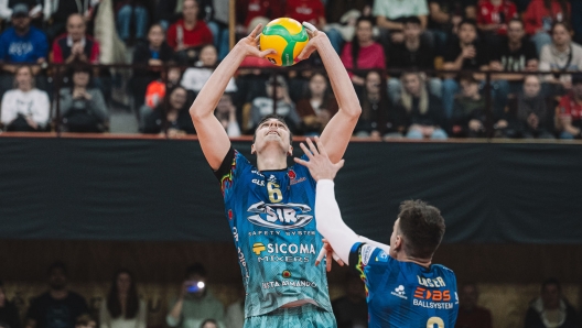 Simone GIANNELLI durante Jihostroj ?ESK? BUD?JOVICE (CZE) vs Sir Sicoma Monini PERUGIA (ITA), 4th Round - Pool D - Leg 5 - CEV Champions League Volley 2025 | Men presso Sportovni Hala CESKE BUDEJOVICE CZ, 16 gennaio 2025. Foto: [riferimento file: 2025-01-16/CEV-11]