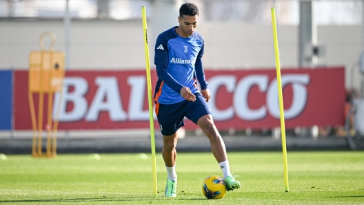 TURIN, ITALY - JANUARY 16: Alberto Costa of Juventus during a training session at JTC on January 16, 2025 in Turin, Italy.  (Photo by Daniele Badolato - Juventus FC/Juventus FC via Getty Images)