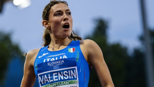 BANSKA BYSTRICA, SLOVAKIA - JULY 20: Elisa Valensin of Italy competes in Women's 200m during day three of the European Athletics U18 Championships 2024 at Stiavnicky - Stadion SNP on July 20, 2024 in Banska Bystrica, Slovakia.  (Photo by Jurij Kodrun/Getty Images for European Athletics)