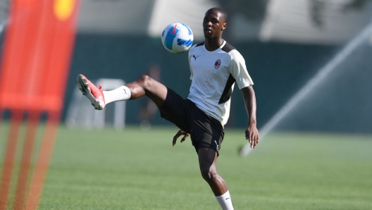 CAIRATE, ITALY - JULY 19: Fod Ballo-Tour of AC Milan in action during an AC Milan Training Session at Milanello on July 19, 2021 in Cairate, Italy. (Photo by Claudio  Villa/AC Milan via Getty Images)