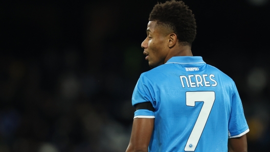 Napoli's David Neres Campos   during the Serie A soccer match between Napoli and Verona at the Diego Armando Maradona Stadium in Naples, southern italy - Sunday , January 12 , 2025. Sport - Soccer .  (Photo by Alessandro Garofalo/LaPresse)