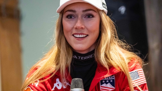 (FILES) USA's Mikaela Shiffrin speaks at a press conference with the Stifel US Ski Team during the Stifel Killington Cup, part of the Audi FIS Ski Women's World Cup, at the Killington Resort in Killington, Vermont, on November 29, 2024. Mikaela Shiffrin, who injured her abdomen in a fall at the end of November, announced January 23, 2025 that she would be returning to the World Cup at the Courchevel slalom on January 30, just a few days before the start of the World Championships. (Photo by Joseph Prezioso / AFP)