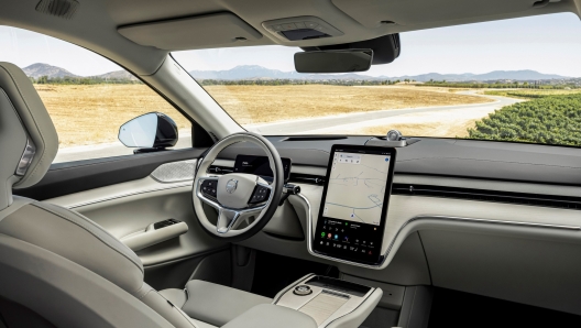 Volvo EX90 Sand Dune Interior