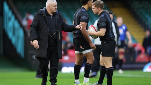 CARDIFF, WALES - NOVEMBER 22: Wales Head Coach, Warren Gatland alongside Sam Costelow during the Wales Captain's Run ahead of the Autumn Nations Series 2024 match against South Africa at Vale Resort on November 22, 2024 in Cardiff, Wales. (Photo by Michael Steele/Getty Images)