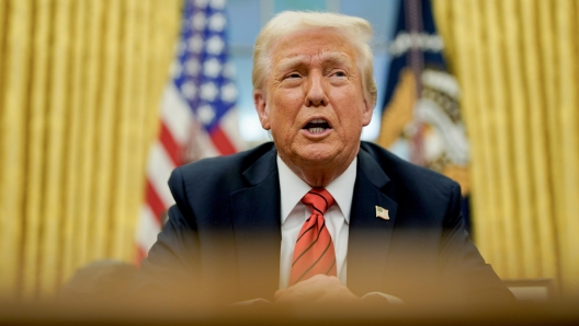 epa11887133 US President Donald Trump during an executive order signing in the Oval Office of the White House in Washington, DC, USA, on 10 February 2025. Trump plans to impose 25% tariffs on all US imports of steel and aluminum, broadening his trade restrictions to some of the country???s top trading partners and seeking to protect domestic industries that helped him win battleground states last year.  EPA/ALEXANDER DRAGO / POOL