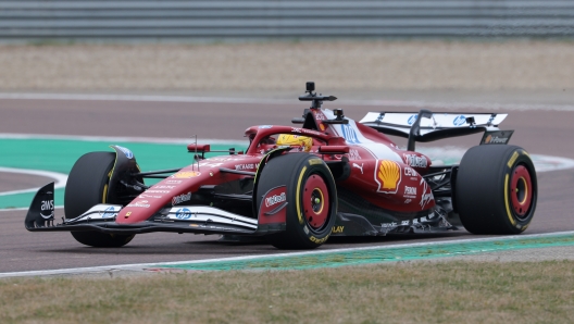 FIORANO MODENESE, ITALY - FEBRUARY 19: Lewis Hamilton of Great Britain driving the (44) Scuderia Ferrari SF-25 at Fiorano Circuit on February 19, 2025 in Fiorano Modenese, Italy. (Photo by Emmanuele Ciancaglini/Getty Images)