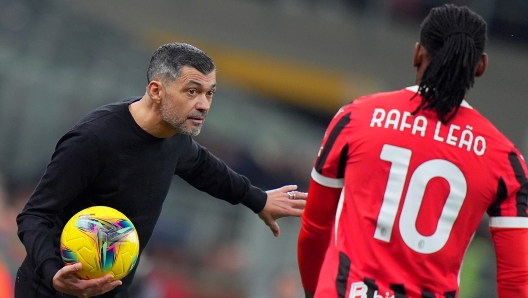 AC Milan?s head coach Sergio Conceicao  , AC Milan?s Rafael Leao during the Serie A soccer match between  Milan and Inter  at San Siro Stadium in Milan  , North Italy -   Sunday , February 2, 2025  . Sport - Soccer . (Photo by Spada/LaPresse)