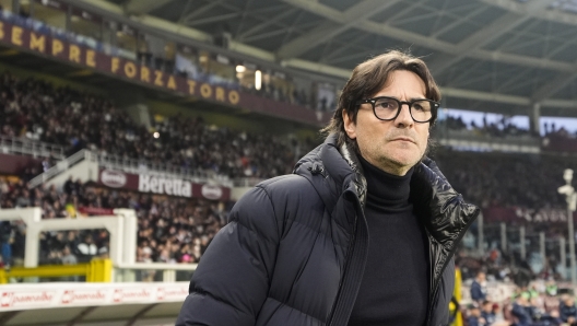 Torino?s head coach Paolo Vanoli during the Serie A soccer match between Torino FC and Milan the Stadio Olimpico Grande Torino in Turin, north west Italy - February 22, 2025. Sport - Soccer EXCLUSIVE TORINO FC (Photo by Fabio Ferrari/LaPresse)