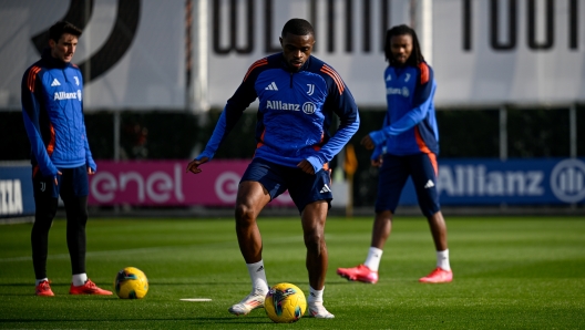 TURIN, ITALY - JANUARY 16: Pierre Kalulu of Juventus during a training session at JTC on January 16, 2025 in Turin, Italy.  (Photo by Daniele Badolato - Juventus FC/Juventus FC via Getty Images)