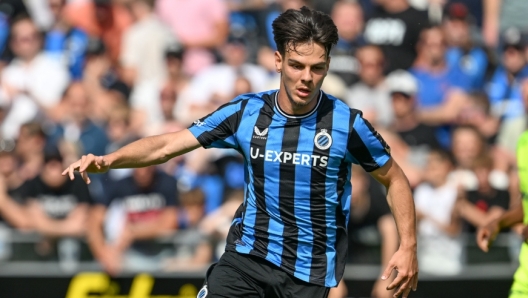 Ardon Jashari in a Club Brugge kit