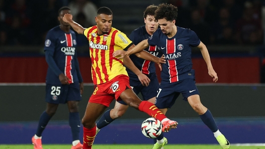 Andy Diouf in azione con la maglia del Lens