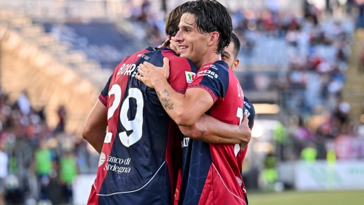 Gennaro Borrelli of Cagliari Calcio celebrating after scoring a goal.